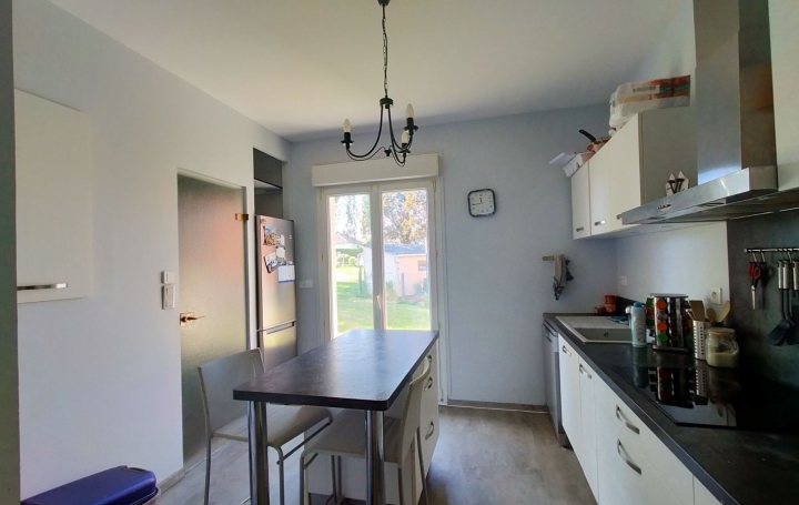 Maison VILLAINES-LA-JUHEL (53700)  110 m2 157 500 € 