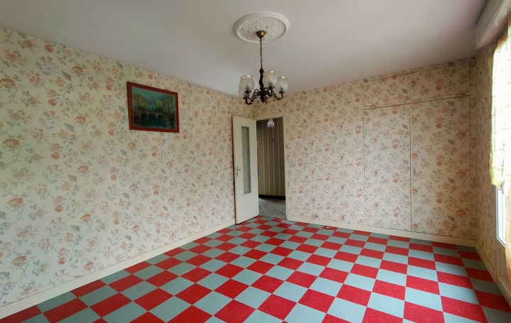 Maison VILLAINES-LA-JUHEL (53700)  62 m2 94 000 € 
