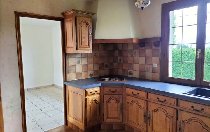 Maison SAINT-PIERRE-DES-NIDS (53370)  106 m2 160 500 € 