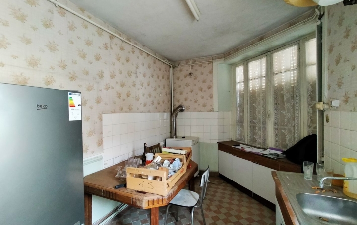 Maison de village LIGNIERES-ORGERES (53140)  77 m2 28 000 € 