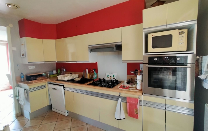 Maison CRENNES-SUR-FRAUBEE (53700)  90 m2 167 500 € 