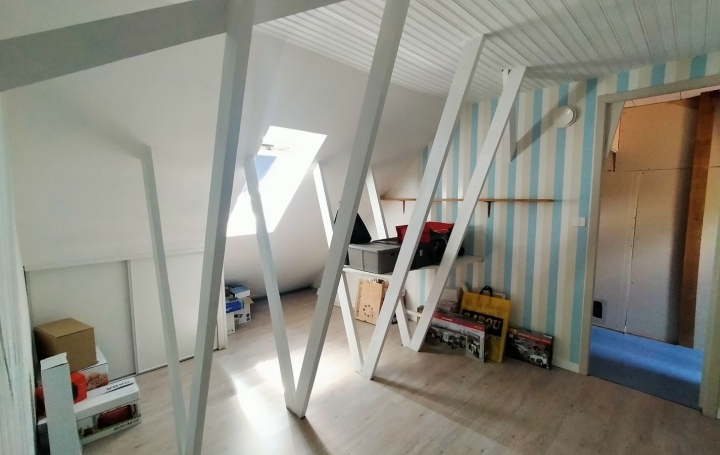 Maison CRENNES-SUR-FRAUBEE (53700)  90 m2 167 500 € 