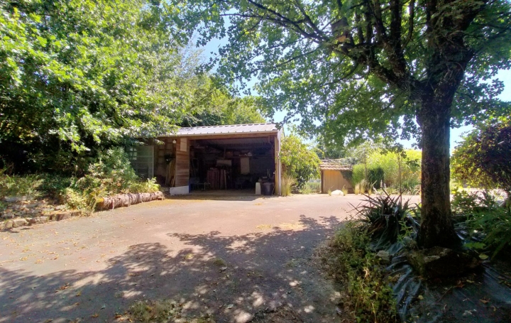 Maison CRENNES-SUR-FRAUBEE (53700)  90 m2 167 500 € 