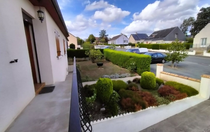 Maison VILLAINES-LA-JUHEL (53700)  81 m2 106 000 € 