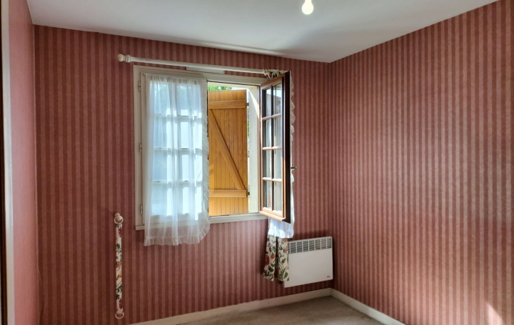 Maison VILLAINES-LA-JUHEL (53700)  81 m2 106 000 € 
