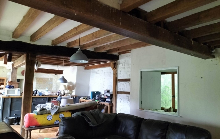 Maison LE HAM (53250)  114 m2 80 500 € 