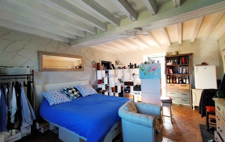 Maison GESVRES (53370)  198 m2 239 200 € 