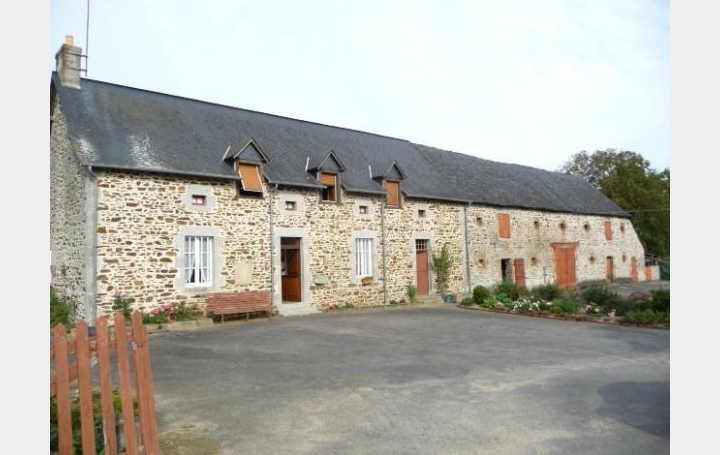 Réseau Immo-diffusion : Maison  MONTENAY  155 m2 136 500 € 