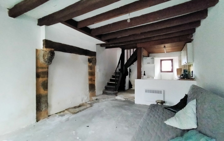 Maison de village SAINT-MARS-DU-DESERT (53700)  59 m2 26 000 € 