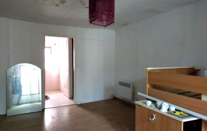 Maison de village SAINT-MARS-DU-DESERT (53700)  59 m2 26 000 € 