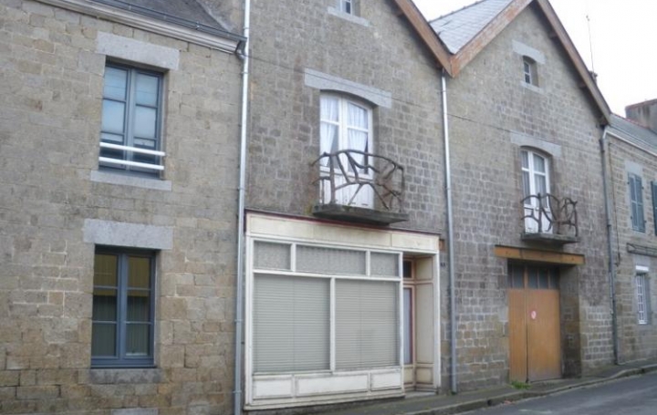 Réseau Immo-diffusion : Maison de village  MONTAUDIN  155 m2 101 000 € 