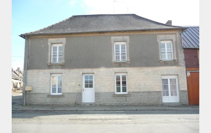 Réseau Immo-diffusion : Maison de village  GESVRES  110 m2 54 800 € 