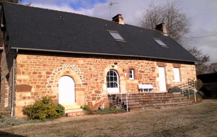 Réseau Immo-diffusion : Maison  CEAUCE  133 m2 303 680 € 