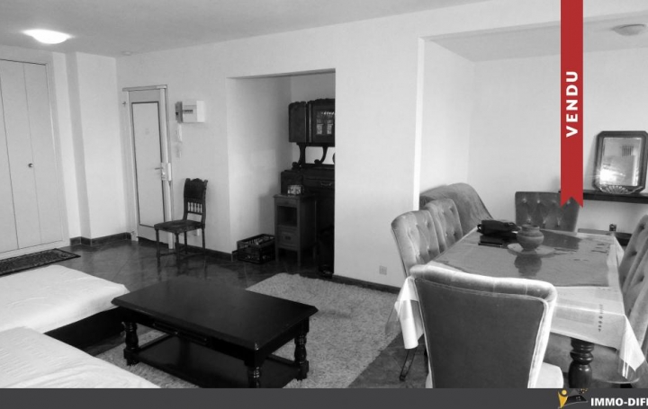 Réseau Immo-diffusion : Appartement P4  VANDOEUVRE-LES-NANCY  81 m2 750 € 
