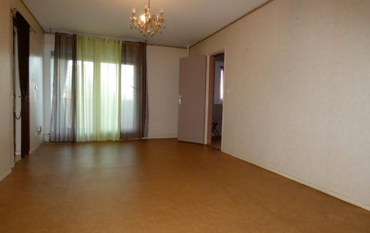 Réseau Immo-diffusion : Appartement P3  VANDOEUVRE-LES-NANCY  80 m2 93 000 € 