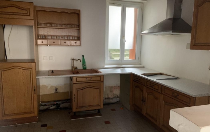 Réseau Immo-diffusion : Appartement P4  CONDRIEU  100 m2 122 000 € 
