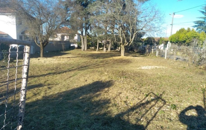 Réseau Immo-diffusion : Terrain  SAINT-RAMBERT-D'ALBON  800 m2 137 000 € 