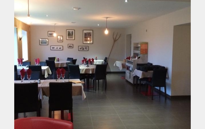 Réseau Immo-diffusion : Activité commerciale  CHATELUS  140 m2 128 000 € 