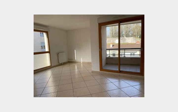 Réseau Immo-diffusion : Appartement P2  DOLE  52 m2 545 € 