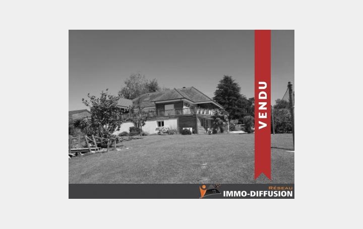 Réseau Immo-diffusion : Maison  DOLE  260 m2 590 000 € 