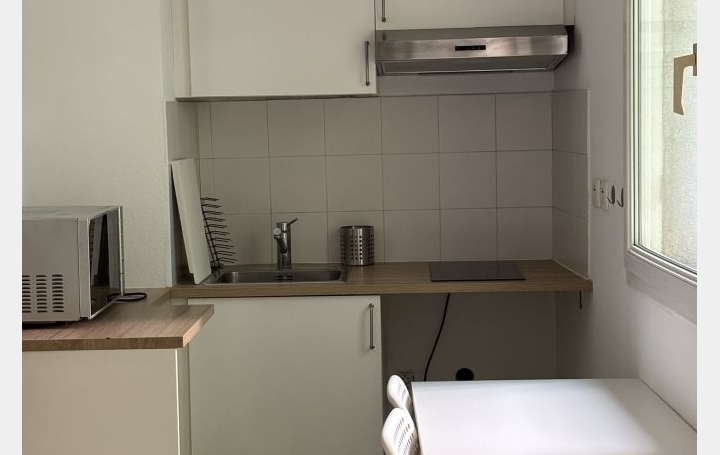 Studio MONTPELLIER (34000)  23 m2 543 € 