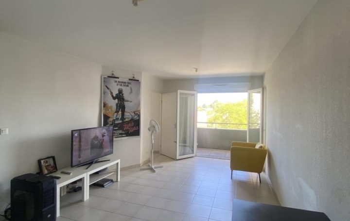 2 Pièces VENDARGUES (34740)  41 m2 734 € 