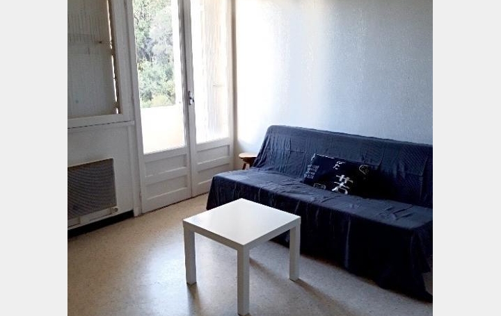 Studio MONTPELLIER (34000)  18 m2 470 € 
