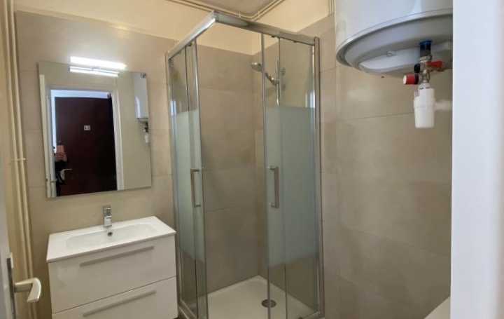 Studio MONTPELLIER (34000)  18 m2 470 € 