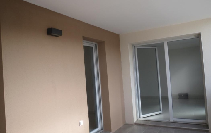 3 Pièces MONTPELLIER (34000)  59 m2 916 € 