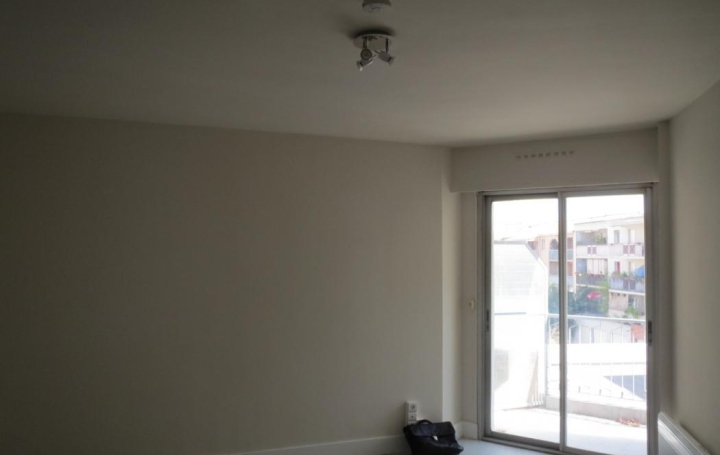 Studio MONTPELLIER (34000)  24 m2 515 € 