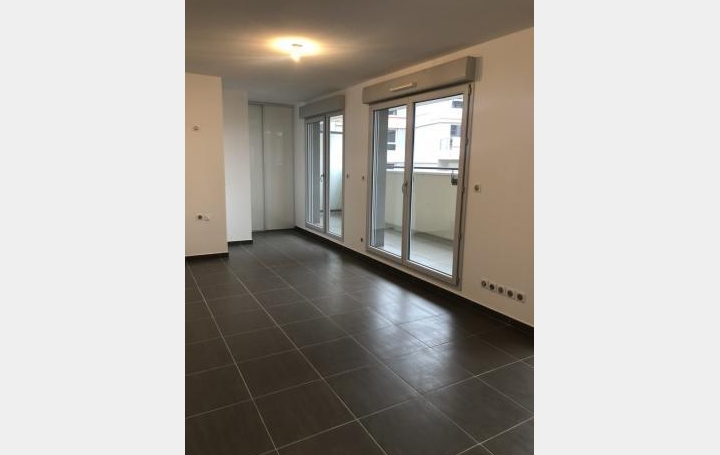 1 Pièce CASTELNAU-LE-LEZ (34170)  34 m2 792 € 