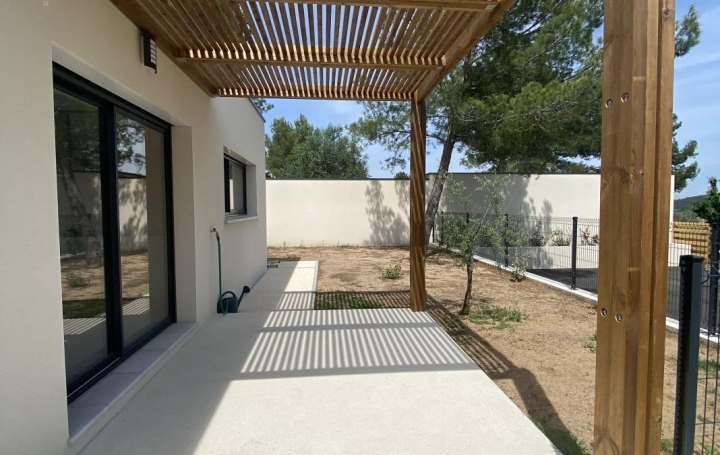 Réseau Immo-diffusion : Villa  COMBAILLAUX  96 m2 1 557 € 