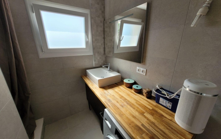 2 Pièces CASTELNAU-LE-LEZ (34170)  36 m2 744 € 