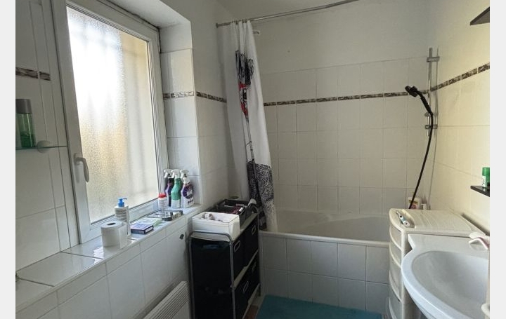 Maison SAINT-DREZERY (34160)  91 m2 1 059 € 