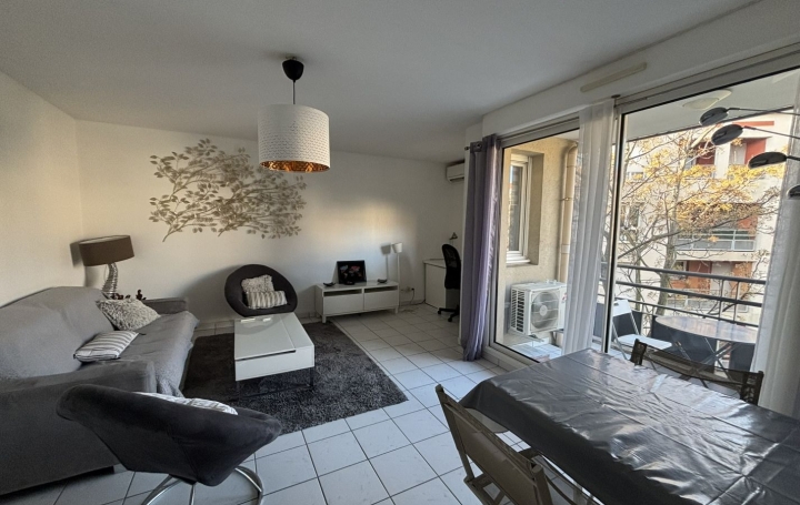 2 Pièces MONTPELLIER (34000)  48 m2 940 € 