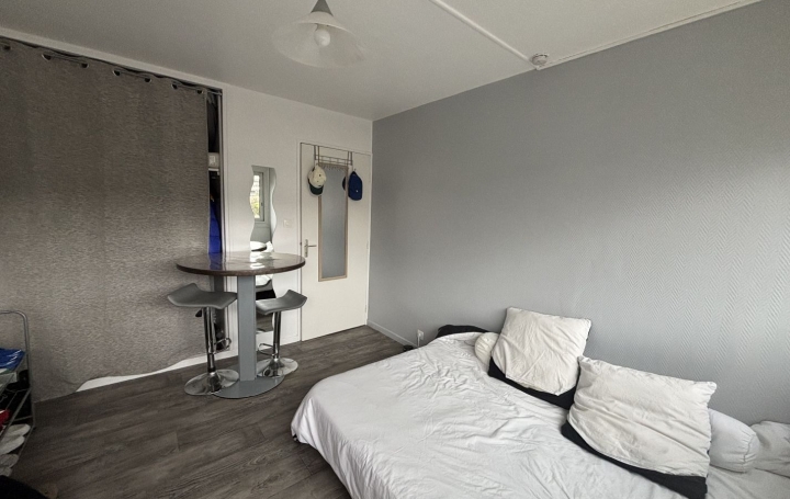 Studio MONTPELLIER (34000)  18 m2 480 € 