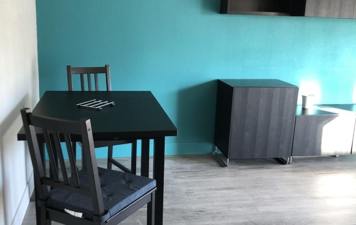 Studio MONTPELLIER (34000)  21 m2 770 € 