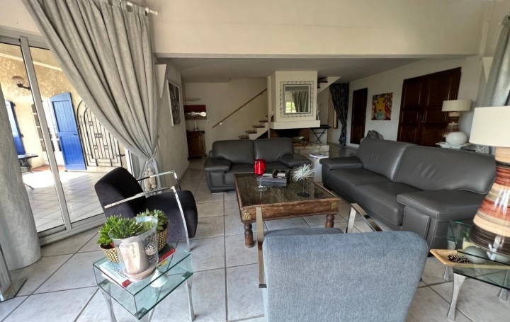 Propriété SAINT-MARTIN-DE-VALGALGUES (30520)  159 m2 499 000 € 