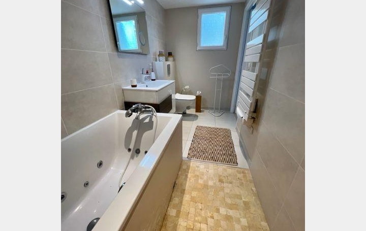 Maison AUBAIS (30250)  170 m2 459 000 € 