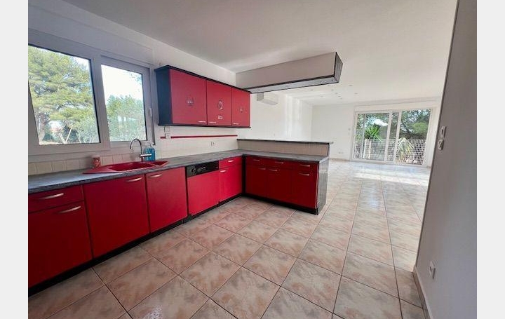 Maison SIGEAN (11130)  152 m2 355 000 € 