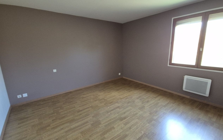 Villa LE CRES (34920)  124 m2 467 000 € 