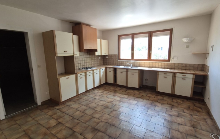 Villa LE CRES (34920)  124 m2 467 000 € 