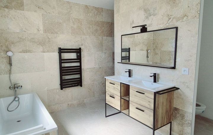 Maison BEZIERS (34500)  126 m2 329 000 € 