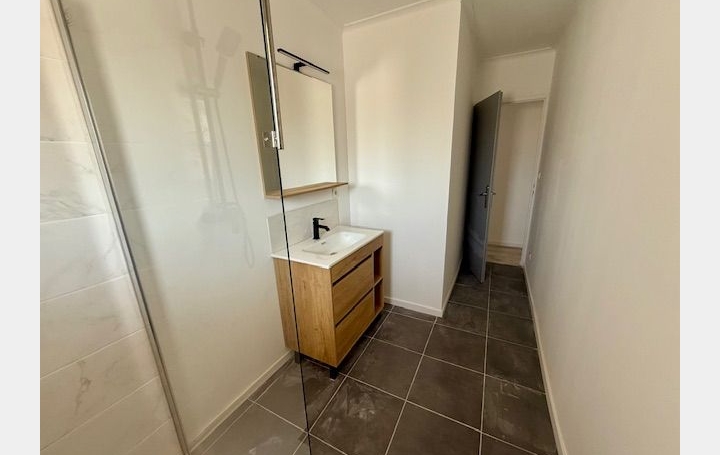 Villa LUNEL (34400)  78 m2 290 000 € 