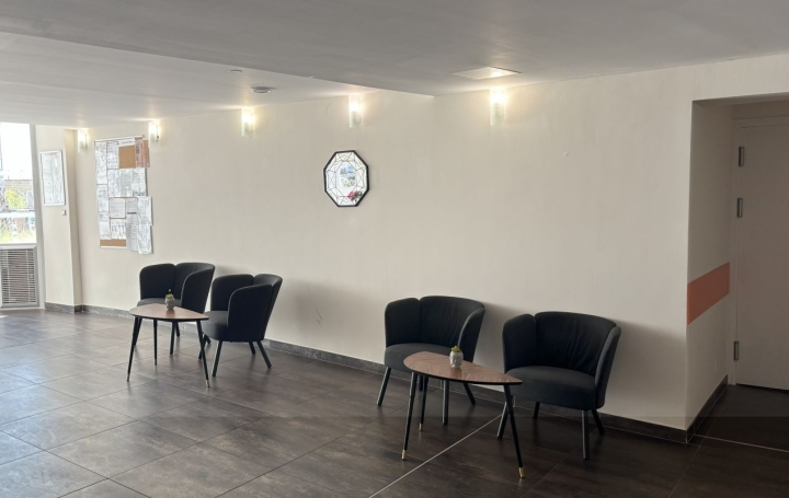 Studio SAINT-JEAN-DE-VEDAS (34430)  21 m2 43 000 € 