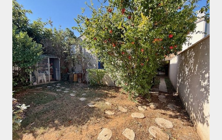 Villa MAUGUIO (34130)  155 m2 649 000 € 