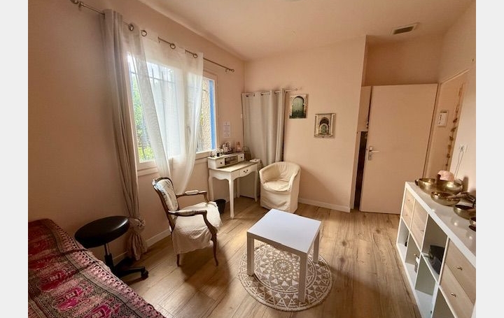 Villa MAUGUIO (34130)  155 m2 649 000 € 