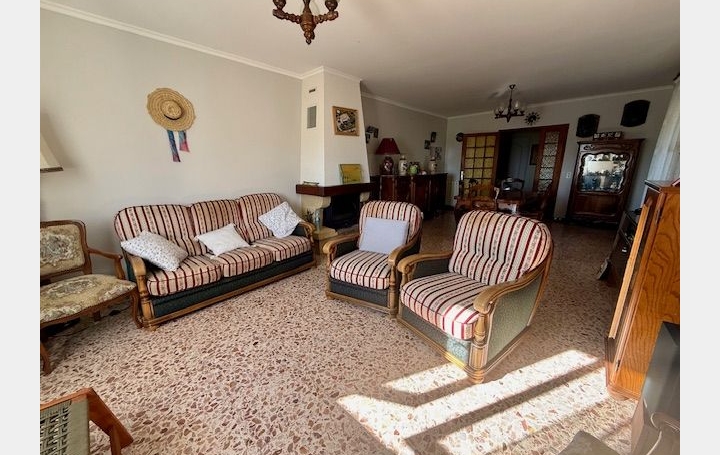 Villa TEYRAN (34820)  235 m2 743 000 € 