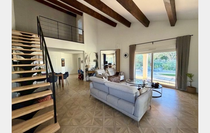 Villa SAINT-SERIES (34400)  175 m2 629 000 € 