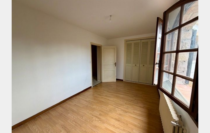 Villa LUNEL (34400)  224 m2 425 000 € 